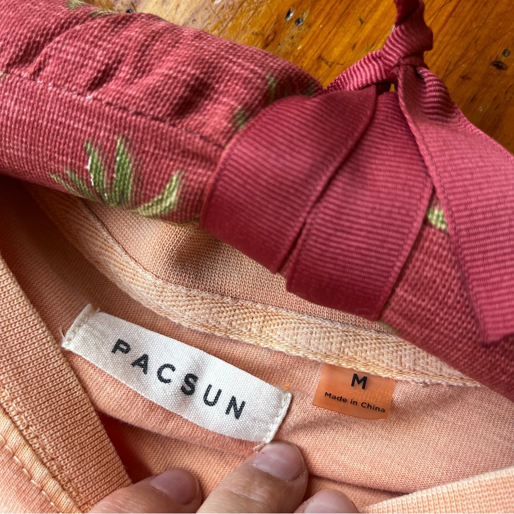 PACSUN long sleeve - Picture 2 of 3
